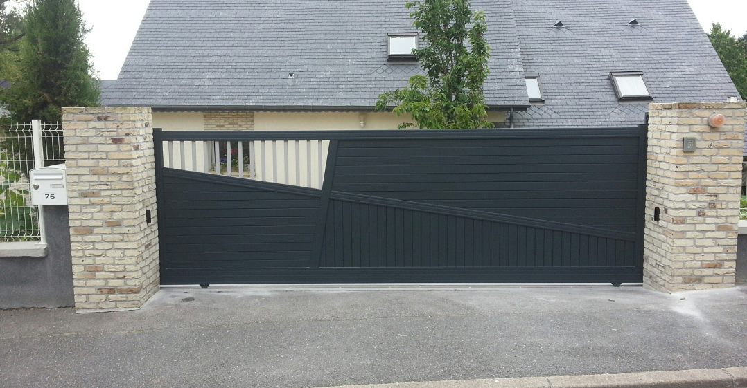 Portail_Coulissant_Alumnium