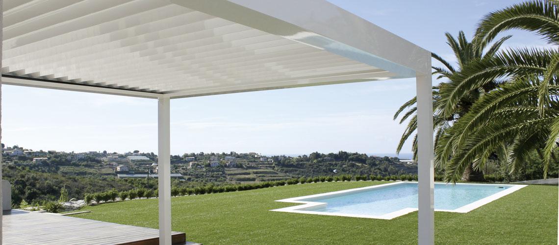 pergola-bioclimatique-lames-orientables-grandeur-nature_0000