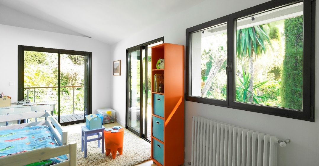 fenetre_frappe_aluminium_gamme_70_sepalumic2